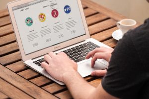 Pourquoi les pages trop longues peuvent perdre en position malgré un bon E-E-A-T