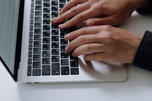 Comment repérer les pages qui nécessitent une mise à jour rapide